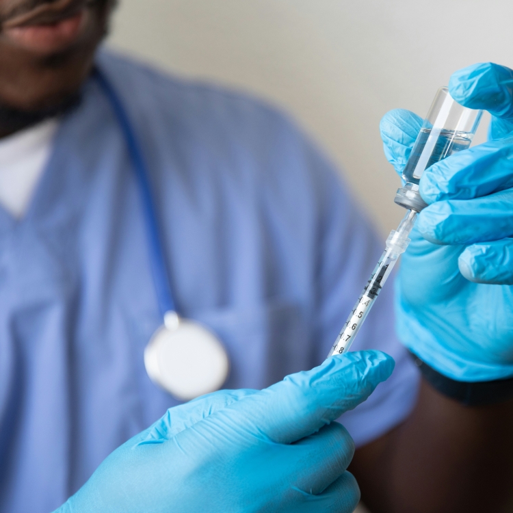 Clinical trial injection needle