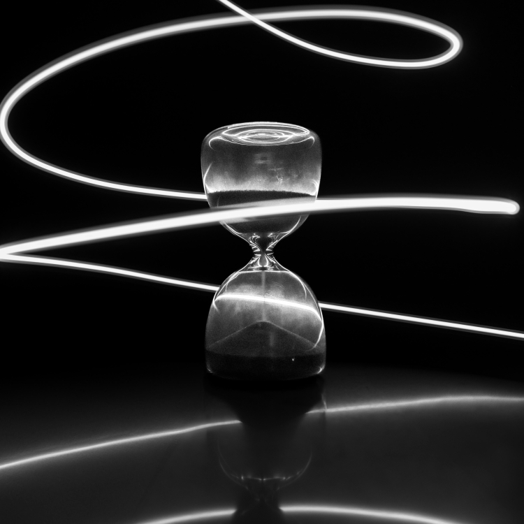 hour glass modern